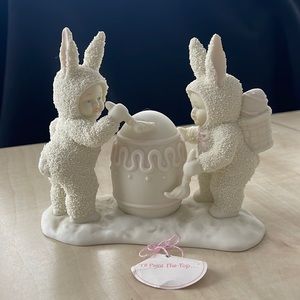 Snow bunnies “I’ll paint the top” NWT